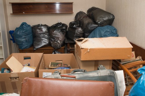 Residential flat clearance services in Purley